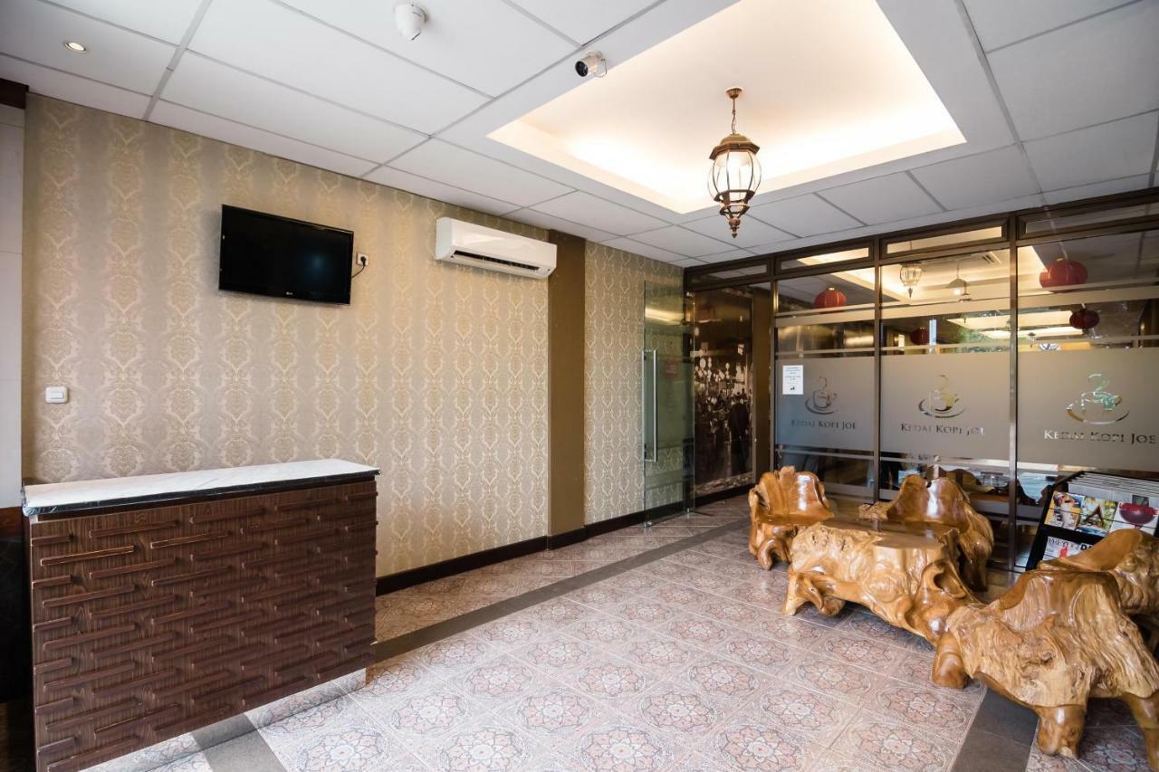Reddoorz Plus Near Soekarno Hatta Airport 2 Tangerang Eksteriør billede